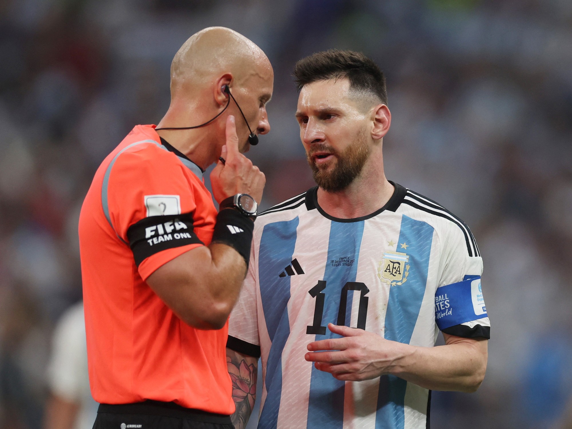 Ya se conoce quién será el árbitro para el debut de la Selección ene l Mundial: un viejo conocido que trae el mejor recuerdo